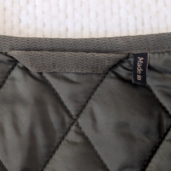 Quilted Green Plaid Vest by Barbour - Picture 4 of 7